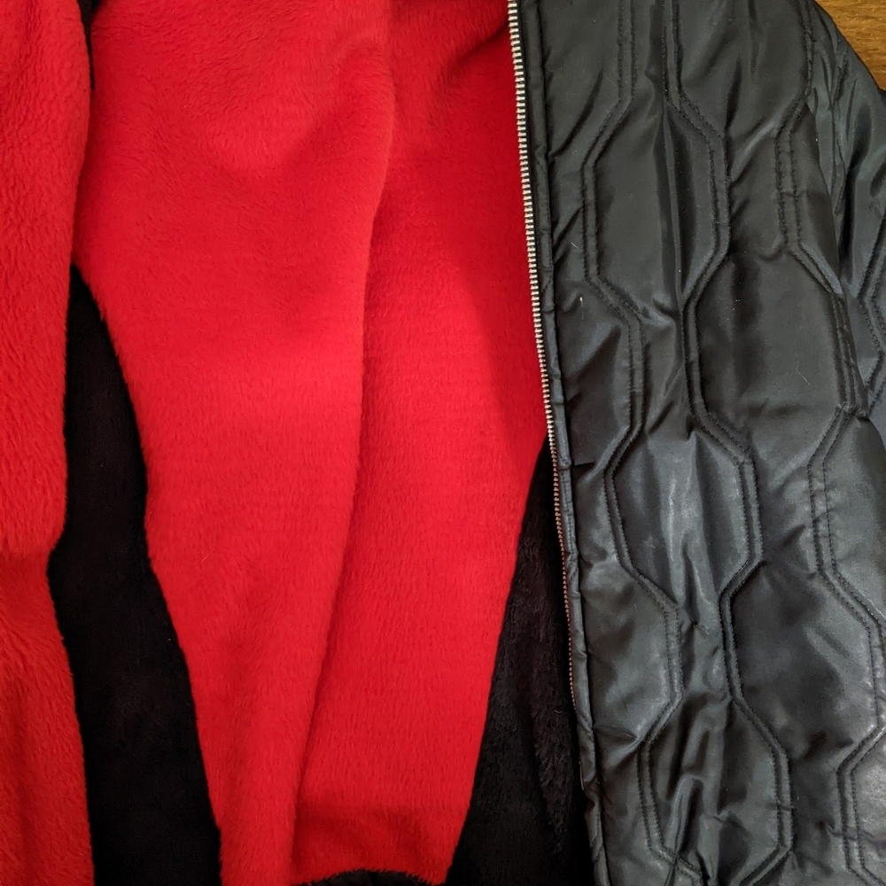 Ski Jacket - Picture 6 of 8